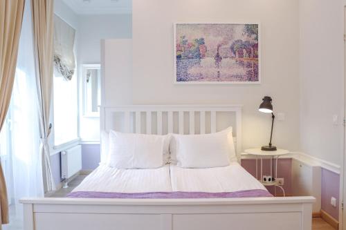 Revelton Suites Tallinn - image 11