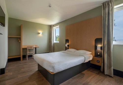 B&B Hôtel Niort Marais Poitevin - image 14