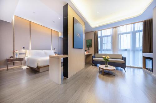 珠海唐家湾大学城金鼎广场亚朵酒店 珠海唐家湾大学城金鼎广场亚朵酒店