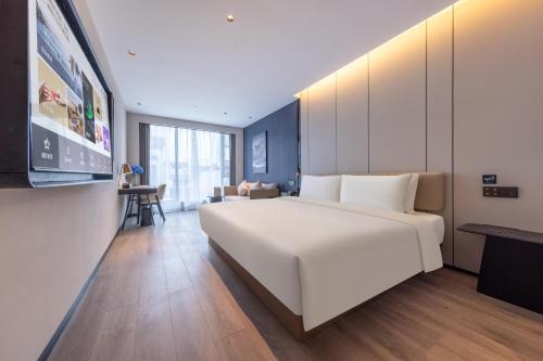 Superior Twin Room image 4