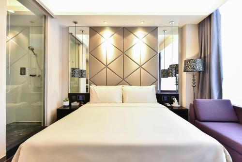 Atour Hotel Beijing Yizhuang West Rongjing Street