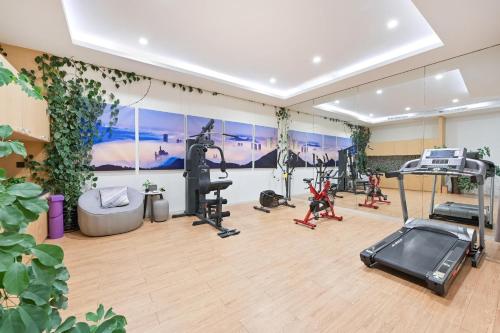 503290505 Atour Hotel Dalian Zhongshan Square