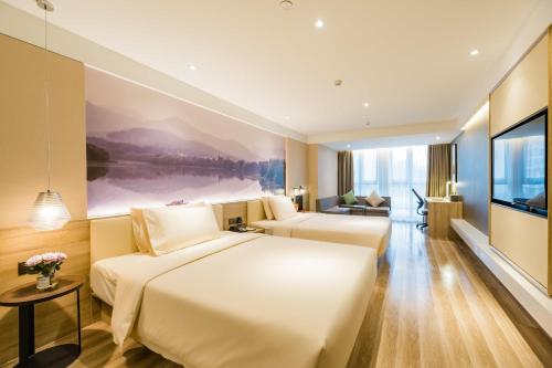 Jimu Twin Room image 5