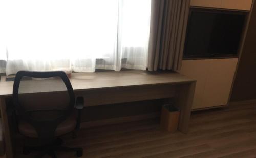 503293958 Atour Hotel Dalian Zhongshan Square