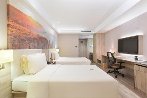 503294212 Atour Hotel Dalian Zhongshan Square