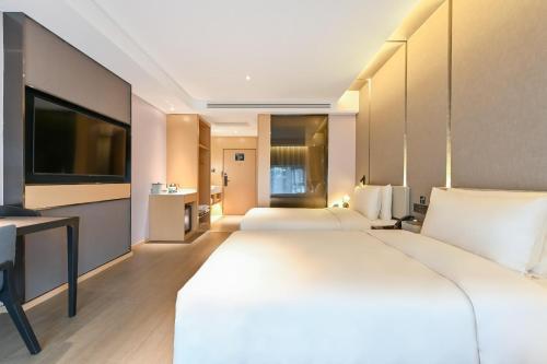 Jimu Twin Room image 1