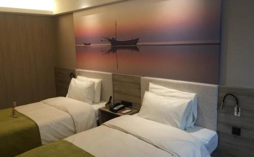 503294337 Atour Hotel Dalian Zhongshan Square