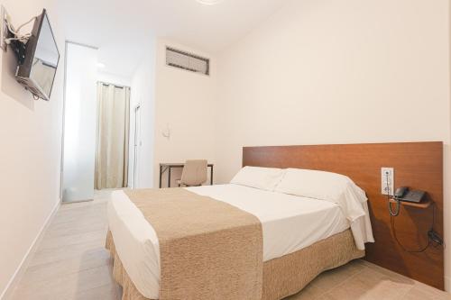 AACR Hotel Monteolivos - image 10