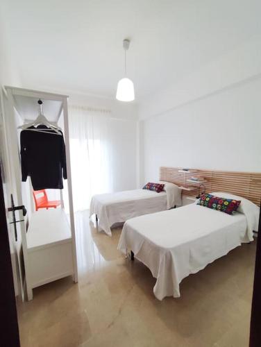  White Sea - Luminoso Appartamento a 200mt dal mare in Spadafora