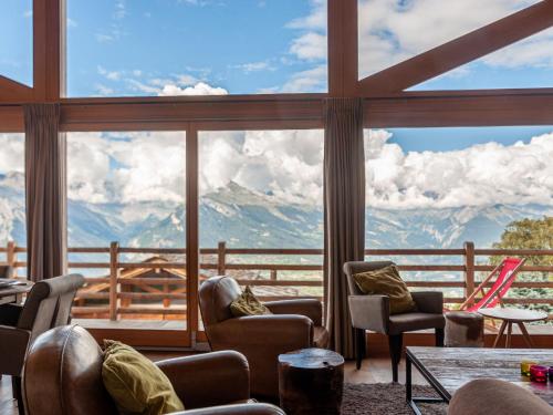 Chalet Chalet Jadi by Interhome in Raerettes