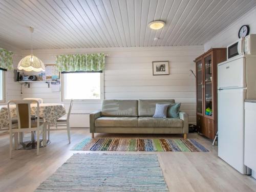 Holiday Home Lehtikuusenranta by Interhome