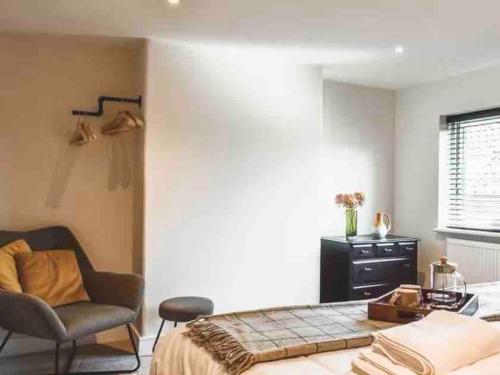 No. 3 A cosy spot for 4 No. 3 A cosy spot for 4