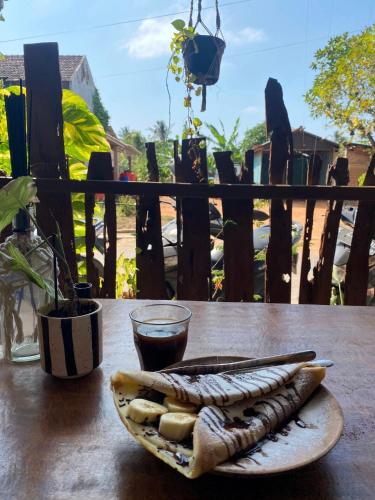 Food and beverages, L'isola Che… in Karimunjawa