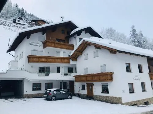Apart Garni Wiesenhof in Kappl, Österreich