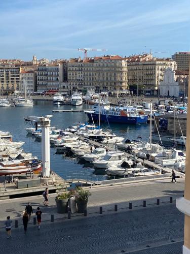 Appartement cosy tout equipé centre Vieux port - Location saisonnière - Marseille