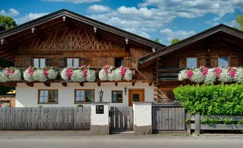 Ferienwohnungen Gerold, Kreuth-Reitrain in Oberach, Deutschland