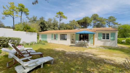 Charmante villa rénovée sous les pins proche plage - Location, gîte - La Couarde-sur-Mer