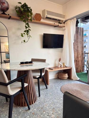 Acogedor Depto sobre Libertador en Puerto de Olivos