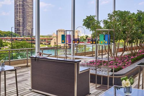 The St. Regis Chicago - image 3