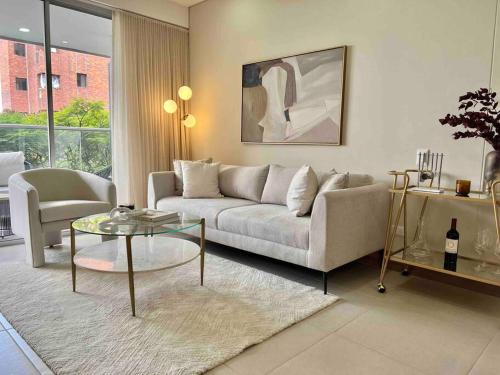 Glamorous New 2BR Apartment in Granada