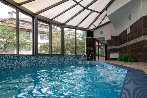 Grami Hotel - image 7