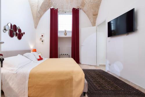 Kalinifta - Lecce Selection – Lecce, OK