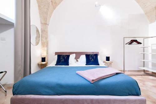 Kalinifta - Lecce Selection – Lecce, OK