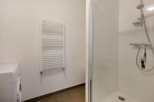 Saint-Thomas - Joli T2 dans Strasbourg, Strasburgo (foto 9)