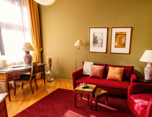 Superior Room image 9
