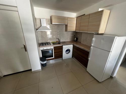 Kyrenia center, 2 bedroom, 1 living room, residential apartment