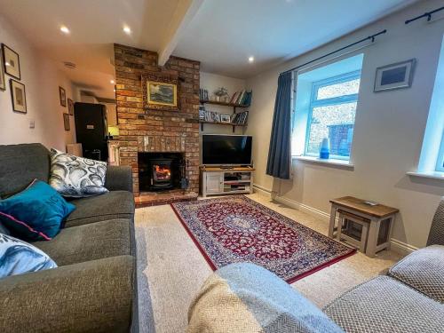 Well Furnished Holiday Cottage In The Heart Of Docking, Norfolk Ref 99009ht