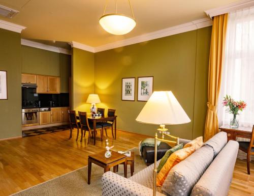 Louisa's Place - image 3