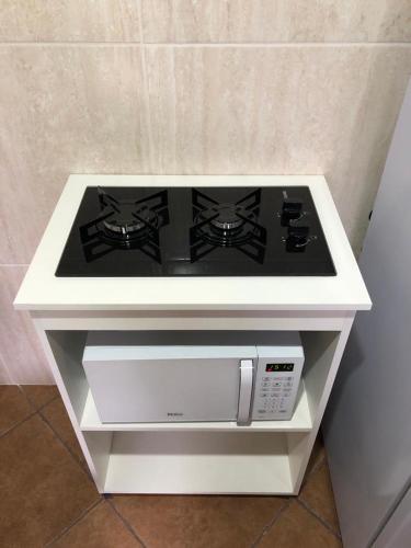 kuhinja, Recanto dos Pássaros em Petrópolis (Recanto dos Passaros em Petropolis) in Cascatinha