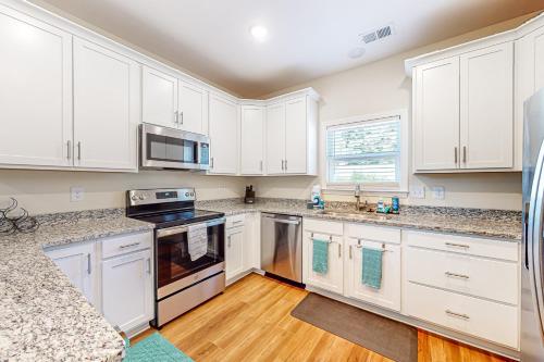 Sun and Sand in 森林溪