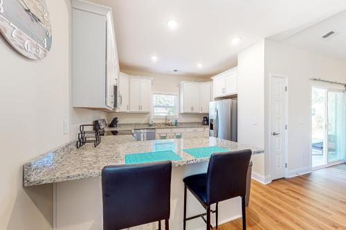 Sun and Sand in 森林溪