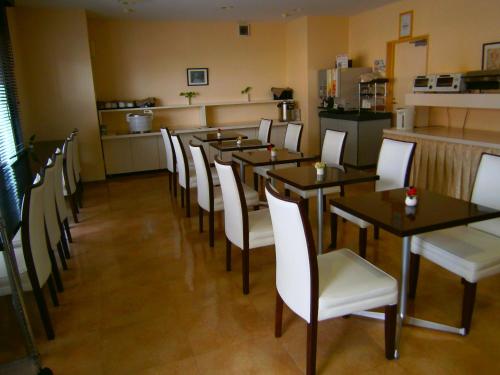 Restaurant, APA Hotel Miyazaki - Miyakonojo - Ekimae in Miyakonojo