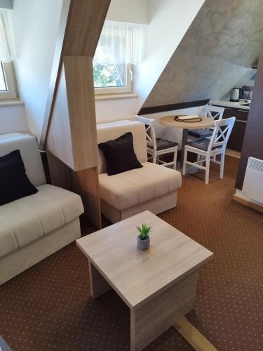 Apartment Maja Konaci - image 11