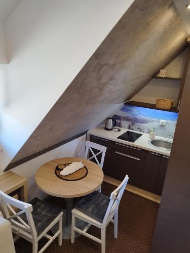 Apartment Maja Konaci - image 14