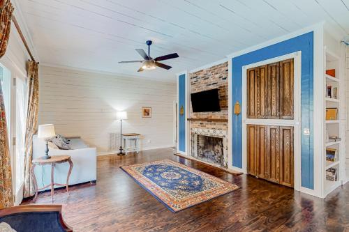 The Overlook Farm The Overlook Farm