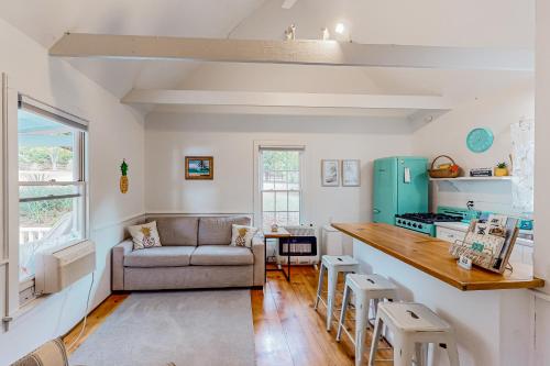 The Overlook Farm The Overlook Farm