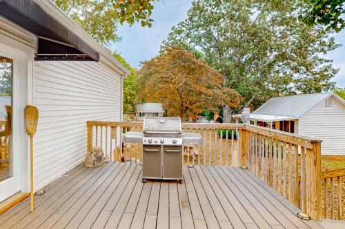 The Overlook Farm The Overlook Farm