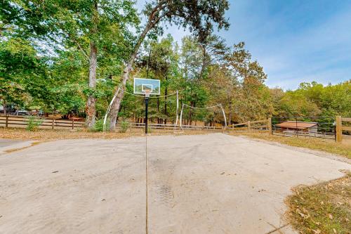 The Overlook Farm The Overlook Farm