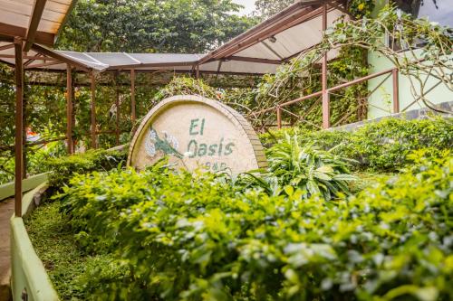 El Oasis Hotel y Restaurante - 출입구