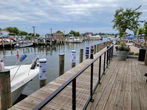 Annapolis @Gate 1 steps to the Harbor Free parking