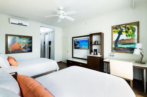 Photo - Margaritaville Beach Resort Playa Flamingo