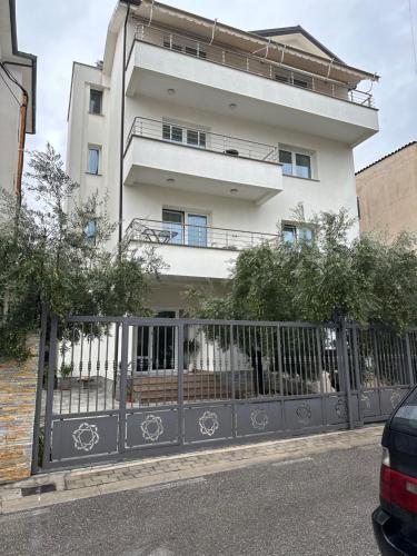 Brilant Apartament Tirana