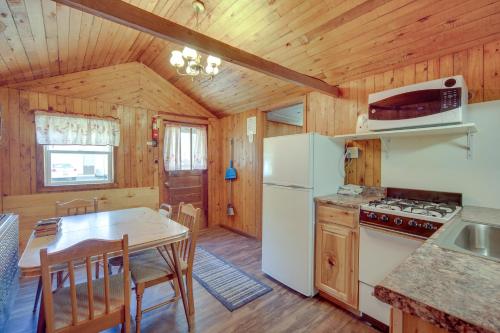 Rustic Cabin with Fire Pit, Steps to Sand Lake!