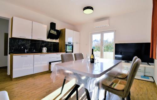 Two-Bedroom Apartment Standard image 10