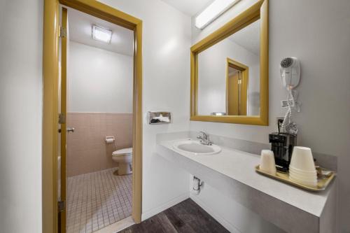 Executive Inn
