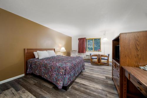 Executive Inn - image 3